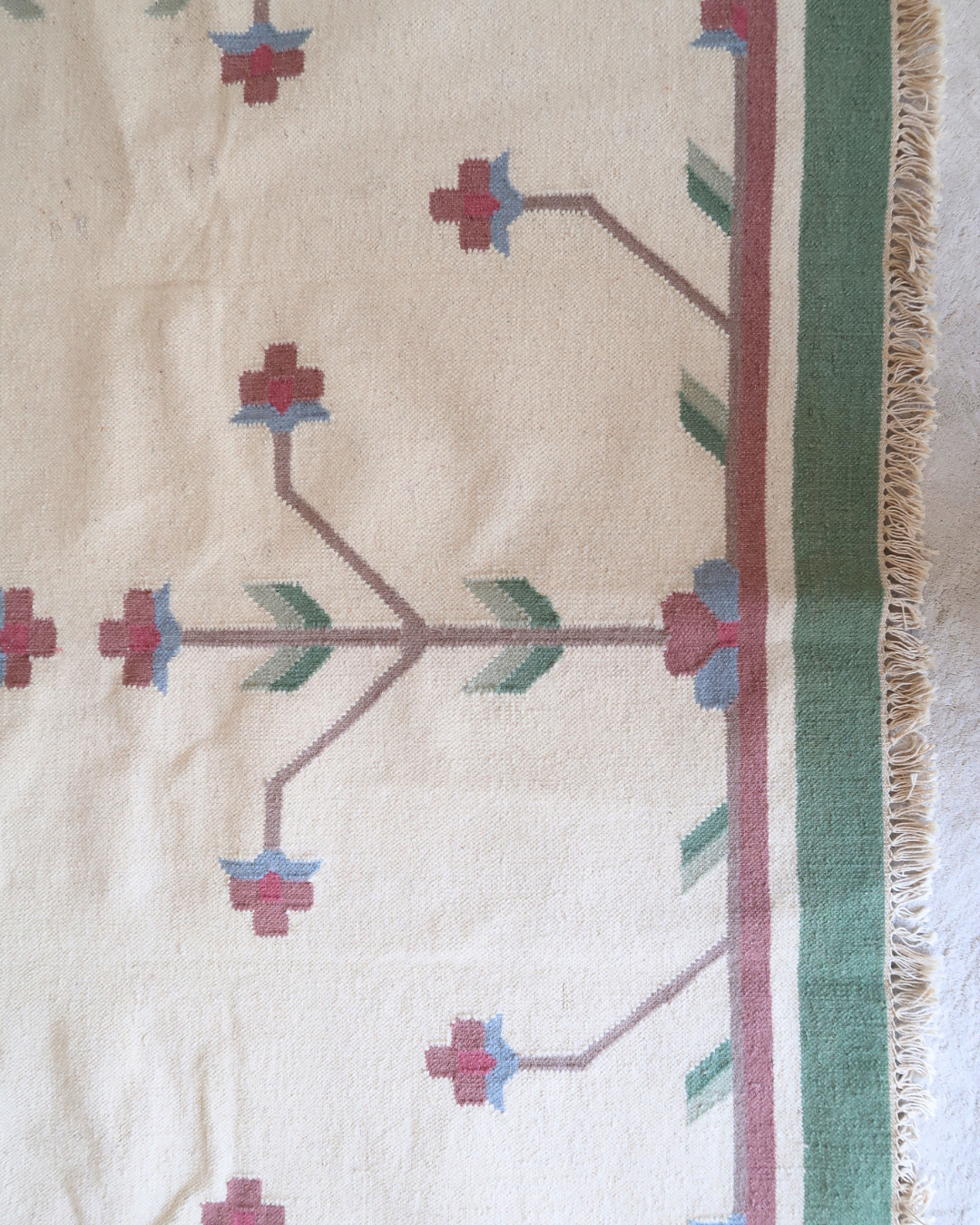 Green Flower Rug (Vintage)